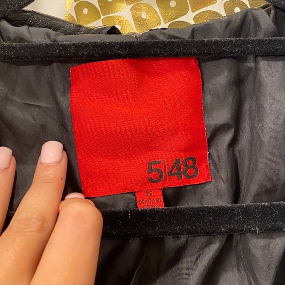 Black VEGAN leather jacket- Small - Picture 3 of 10